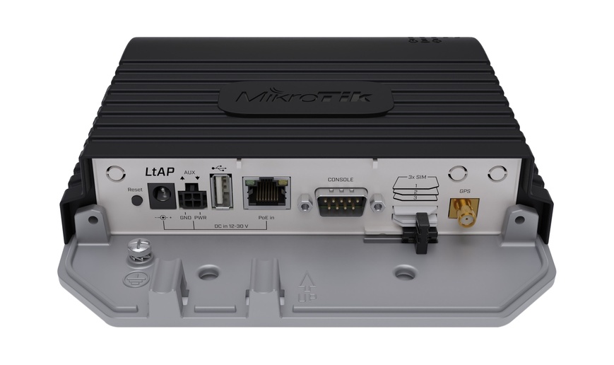 Точка доступу MikroTik LtAP LTE6 kit (RBLtAP-2HnD&R11e-LTE6) (N300, 1хGE, 3xminiSIM, LTE cat6, GPS, 2G/3G/4G, всепогодний корпус) RBLtAP-2HnD&R11e-LTE6 фото
